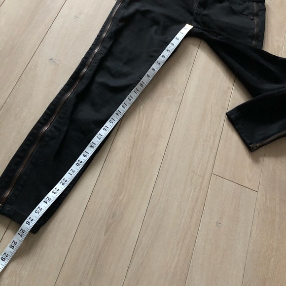 Free People Full Size Zipper Black Skinny Jeans Size 27 - Picture 13 of 13